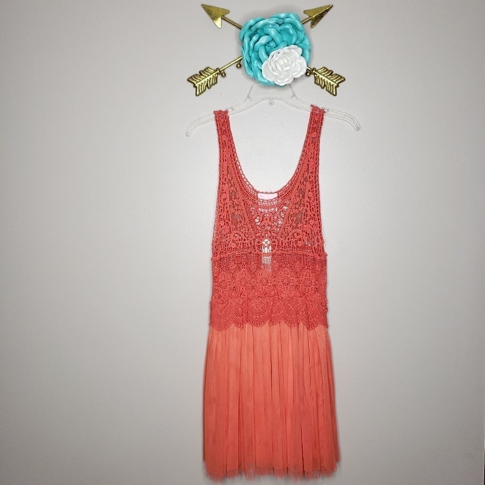 Romeo & Juliet Couture Crochet Tulle Dress Size Large
